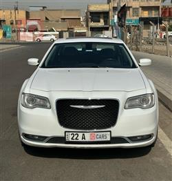 کرایسلەر 300